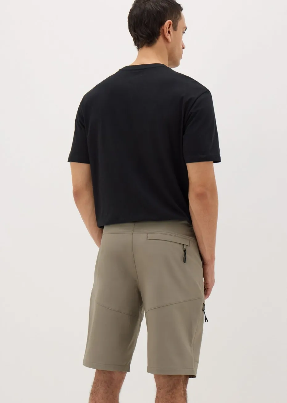 Stone Trek Short