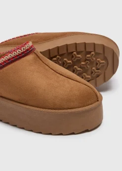 Tan Snug Trim Mule