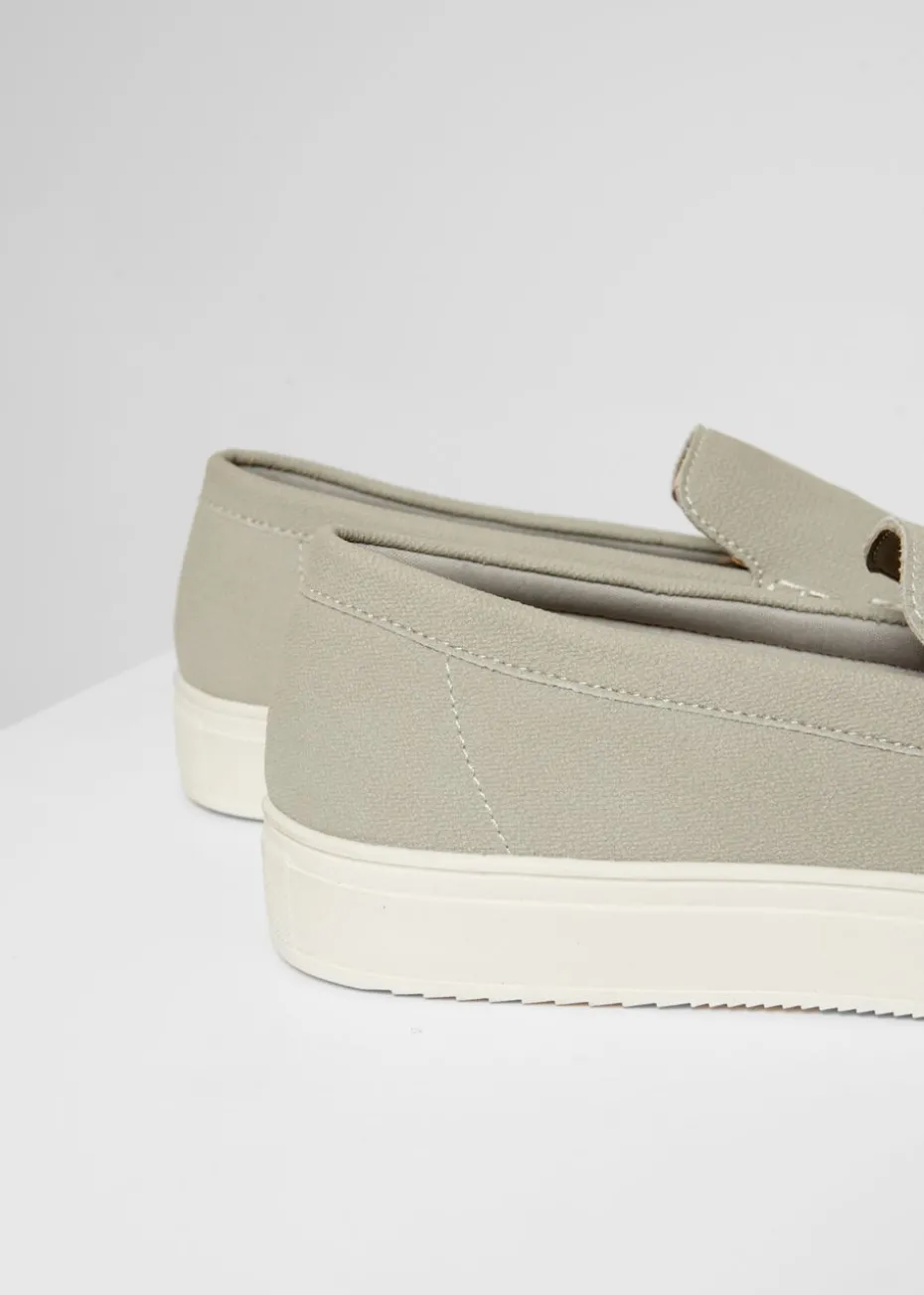 Threadbare Grey Textured Slip On Loafers