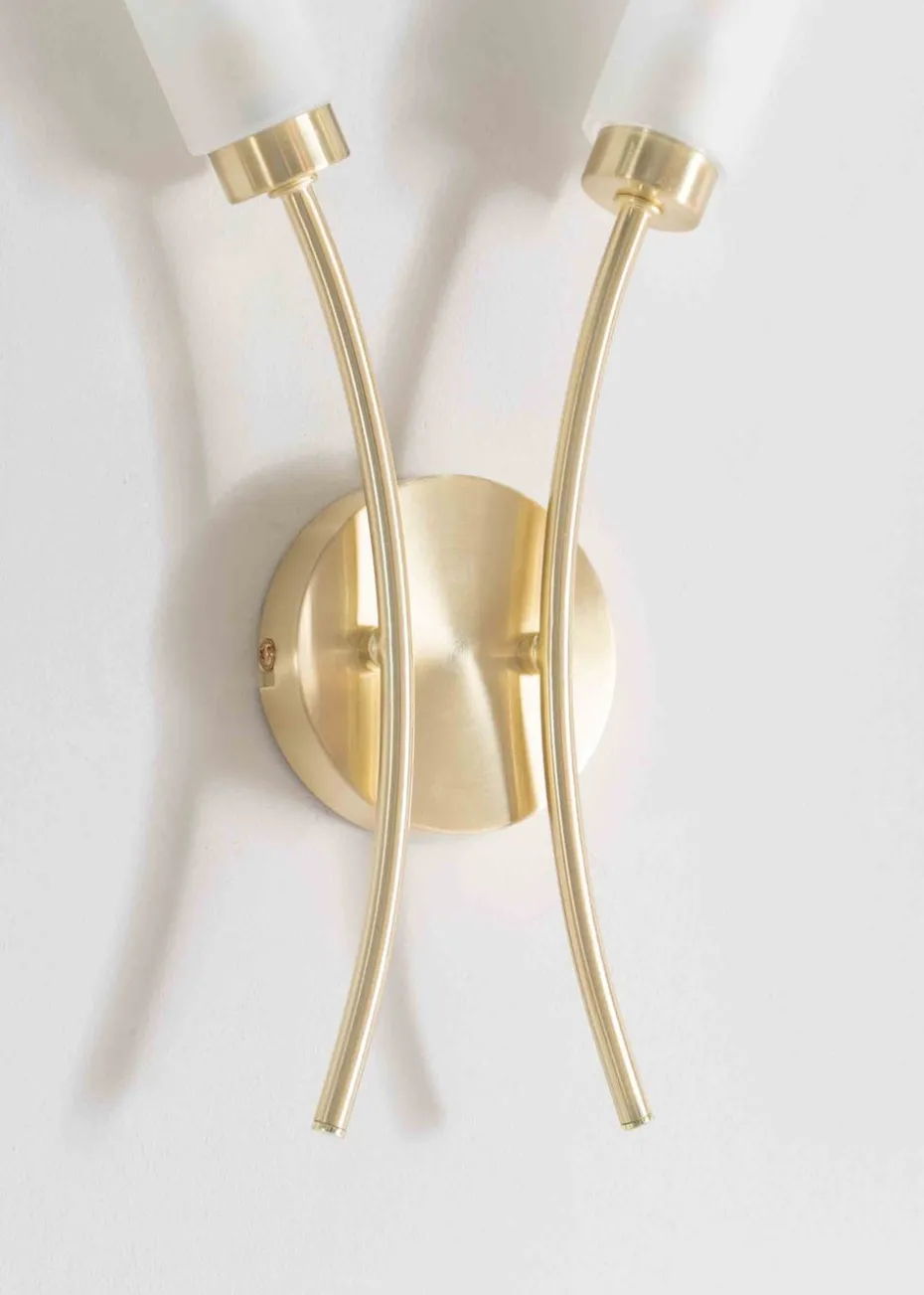 ValueLights Maya Brushed Gold Wall Light with White Drum Shade (42cm x 27cm x 5.5cm)