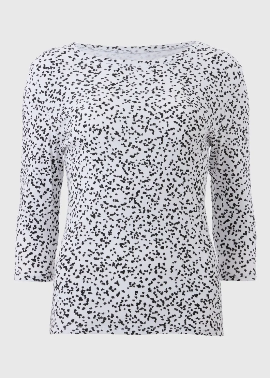 White Abstract 3/4 Sleeve Top