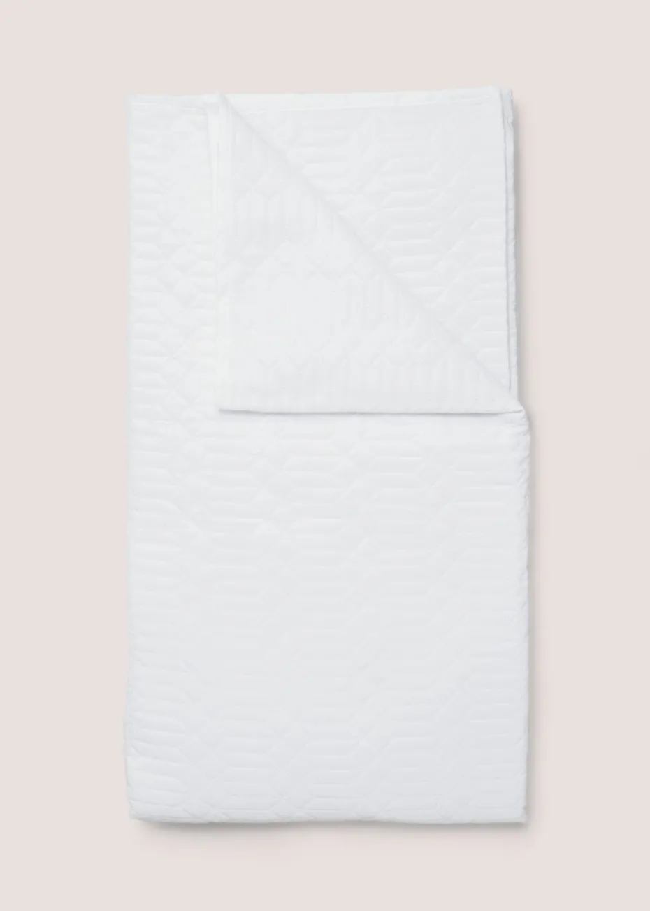 White Geo Pinsonic Bedspread (235cm x 235cm)