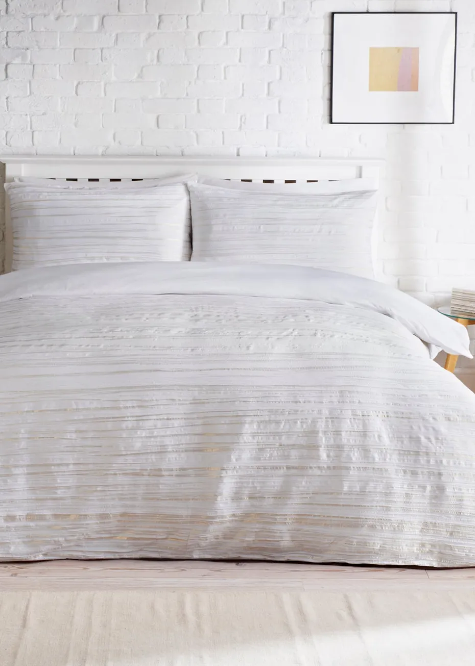 White Metallic Crinkle Duvet Cover