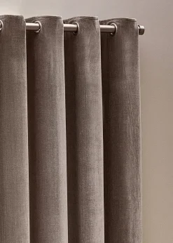 Yard Heavy Chenille Velvet Eyelet Curtains