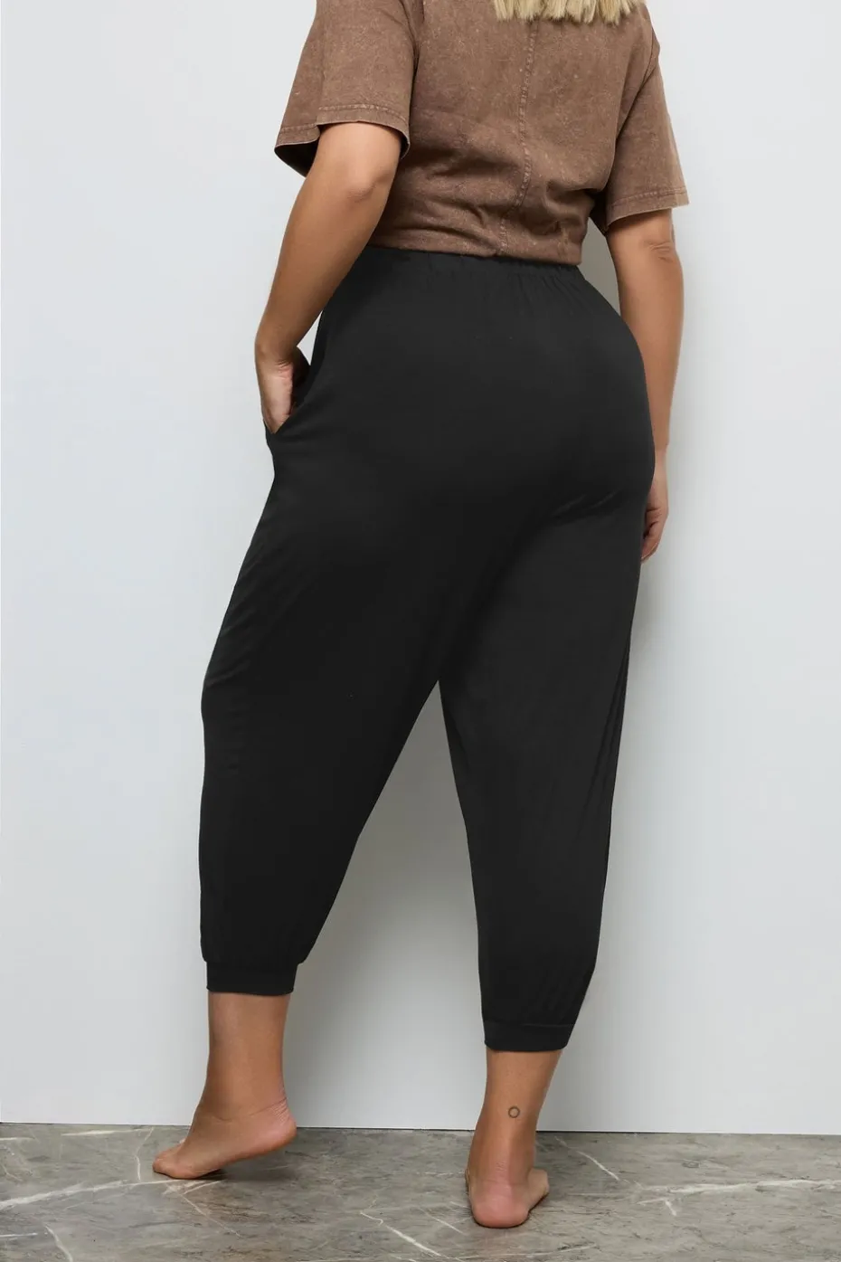 Yours Curve Black Cropped Jersey Harem Joggers