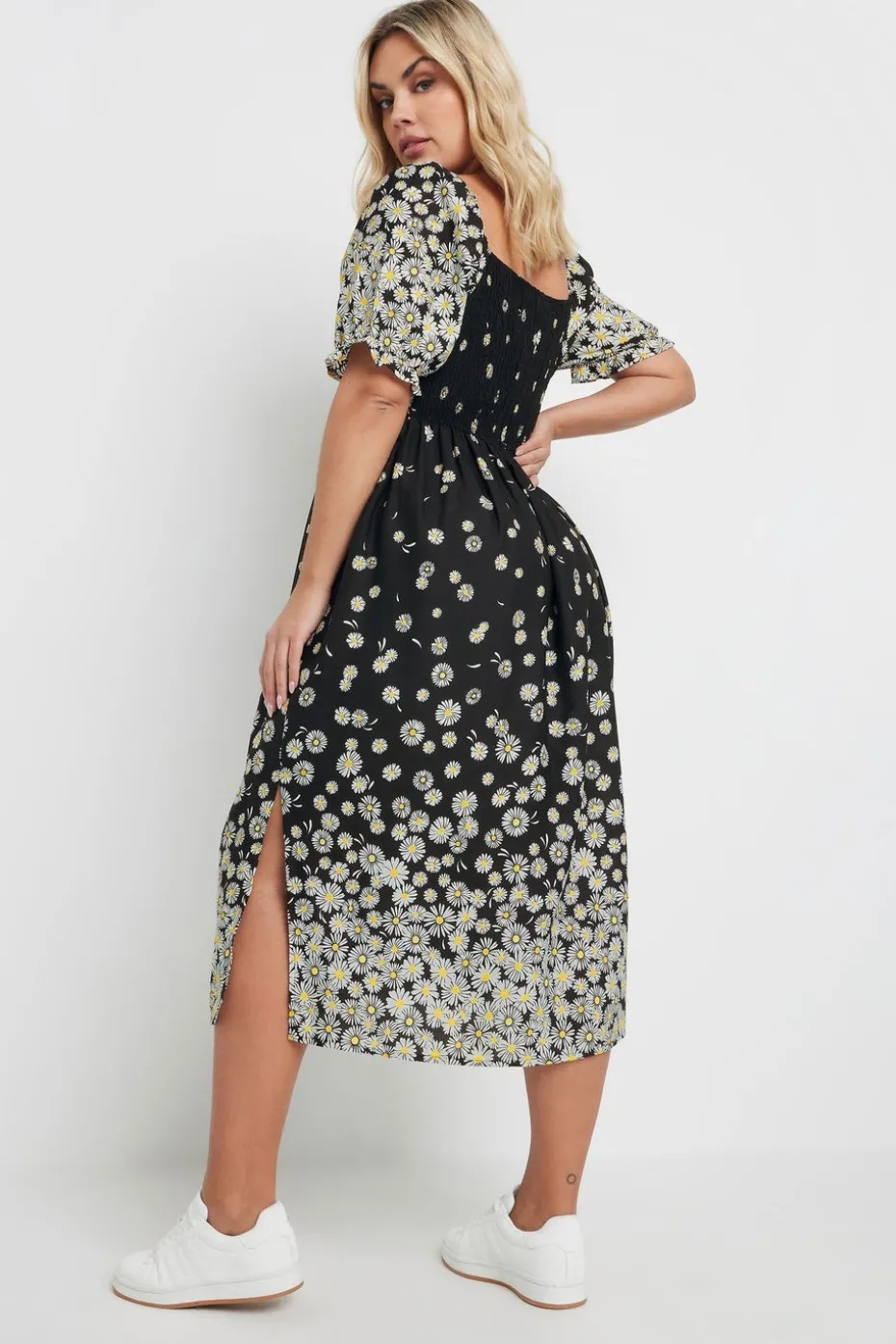 Yours Curve Black Daisy Print Shirred Midi Dress