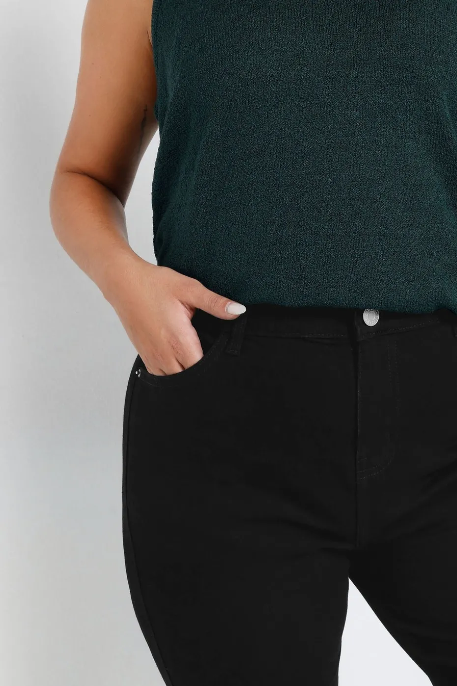 Yours Curve Black Wide Leg Cropped Denim Jeans