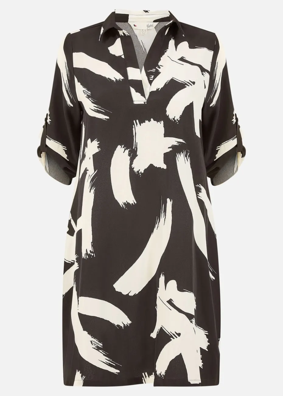 Yumi Black Abstract Print Tunic With Pockets