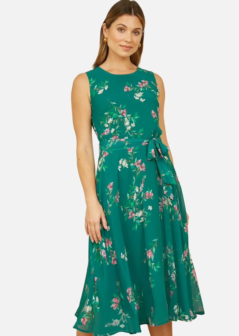 Yumi Green Daisy Print Skater Dress